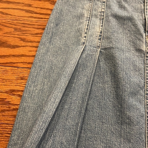 BILL BLASS women’s SOFT cotton denim pleated skirt zip front button closure sz 6 - Picture 8 of 10